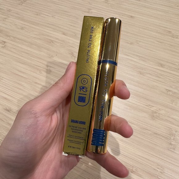 Uoma Beauty Salute to the Sun – Drama Bomb Mascara (NEW) - Picture 1 of 1